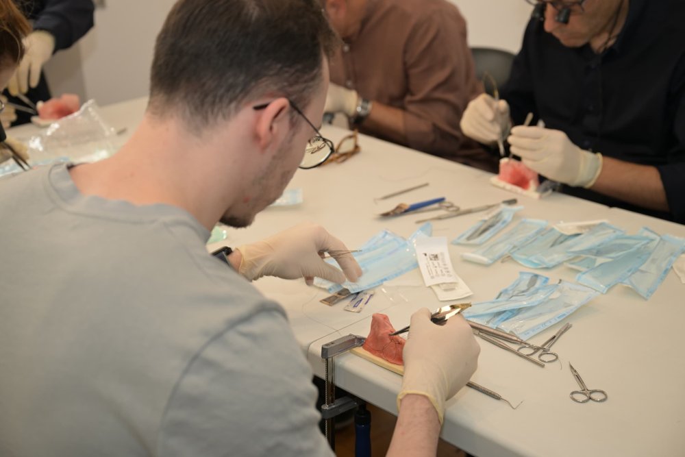AZ8_7955.jpg