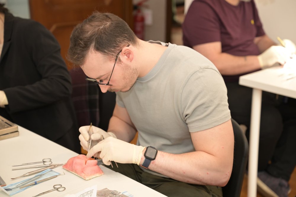 AZ8_7980.jpg