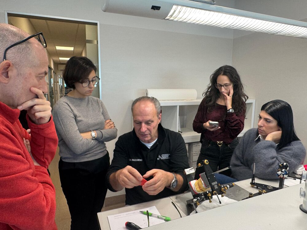 PHOTO-2025-11-23-20-45-35 21.jpg