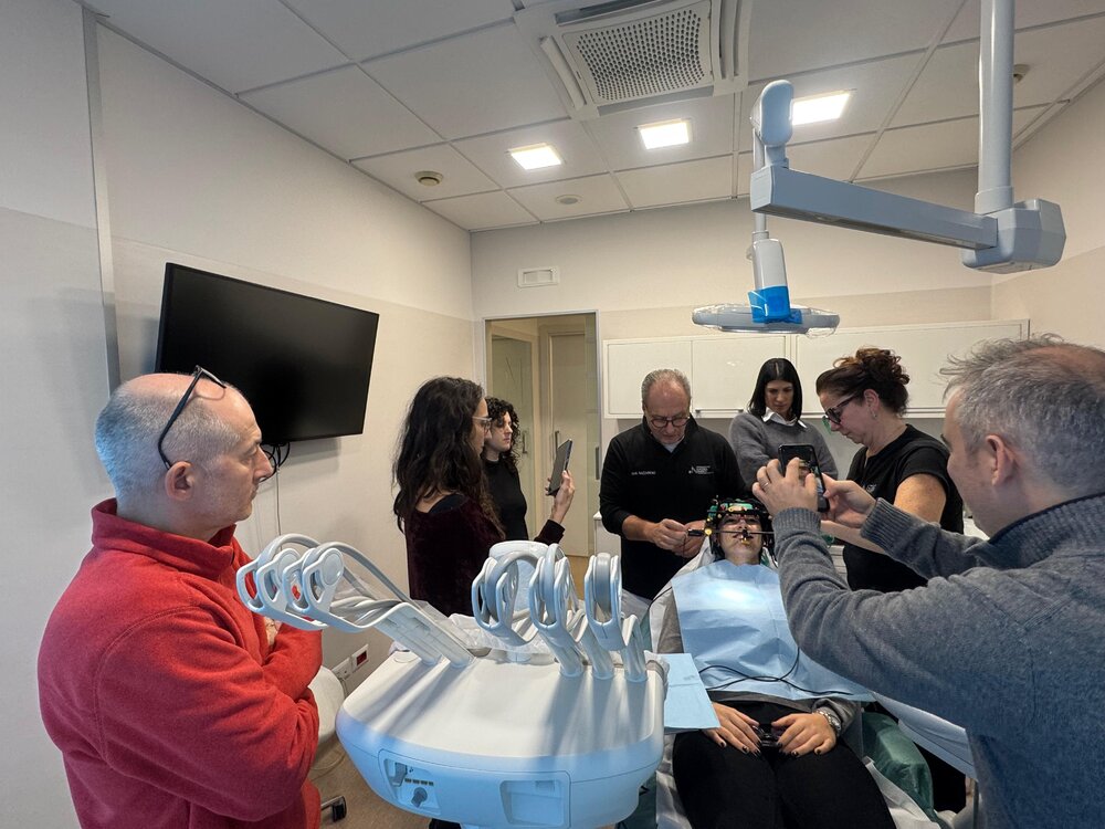 PHOTO-2025-11-23-20-45-35 9.jpg